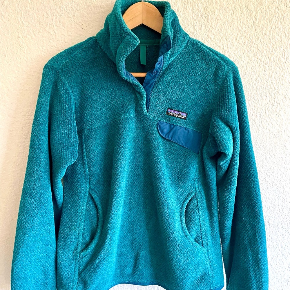Women’s Patagonia Teal Fleece Pullover